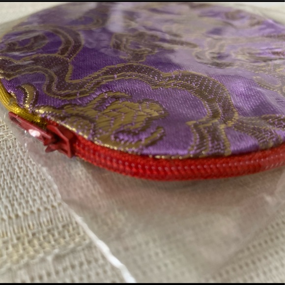 NWT South Korean Handmade Lavender Coin Purse! - Picture 4 of 4